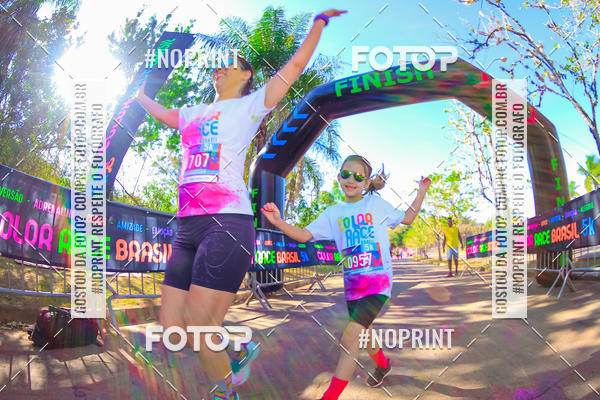 Buy your photos of the eventColor Race Brasil - Campinas on Fotop