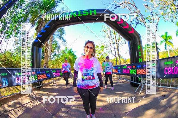 Compre suas fotos do eventoColor Race Brasil - Campinas no Fotop