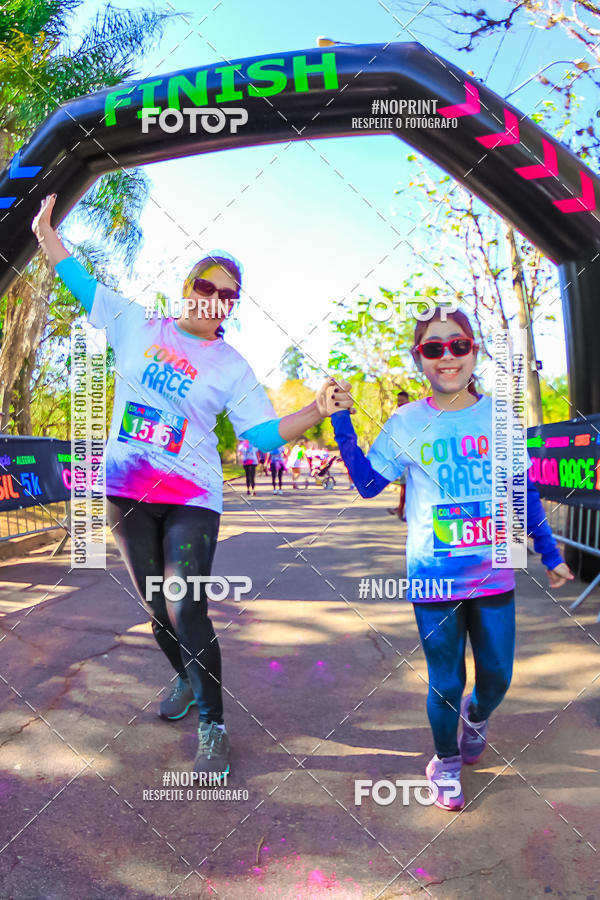 Buy your photos of the eventColor Race Brasil - Campinas on Fotop