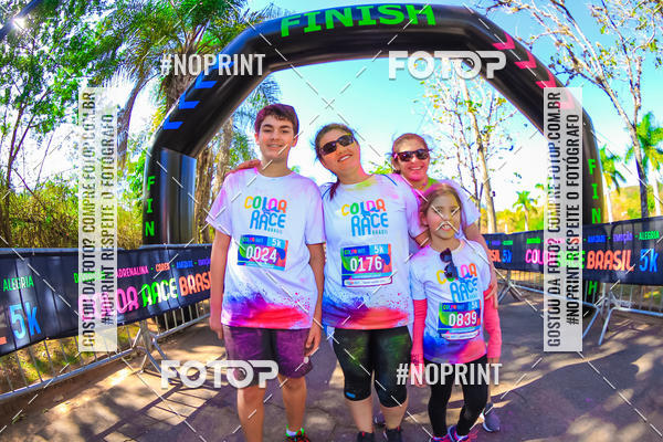 Buy your photos of the eventColor Race Brasil - Campinas on Fotop