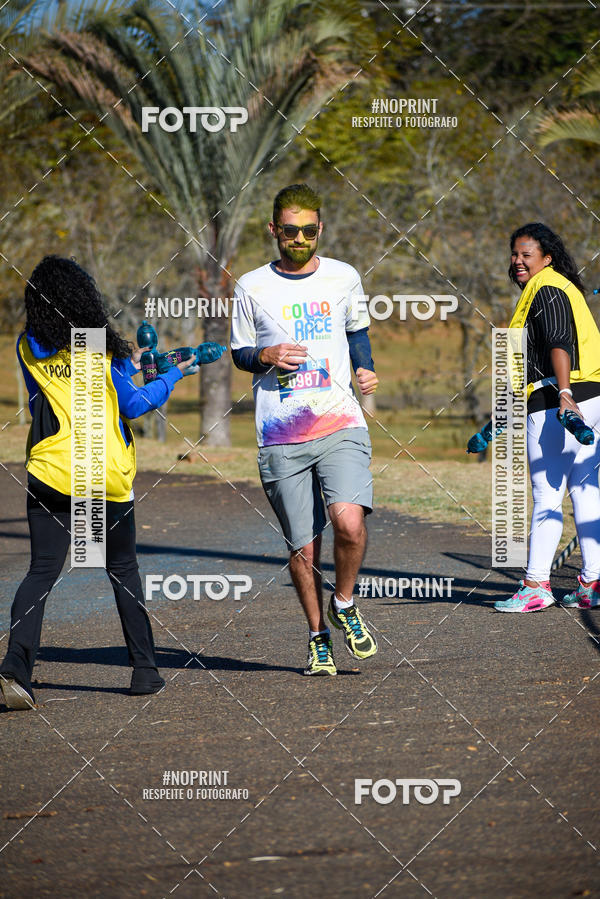 Buy your photos of the eventColor Race Brasil - Campinas on Fotop