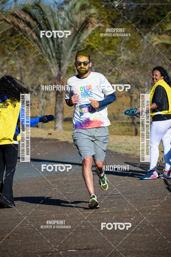 Buy your photos of the eventColor Race Brasil - Campinas on Fotop