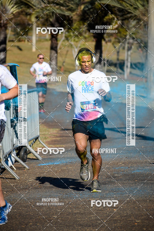 Buy your photos of the eventColor Race Brasil - Campinas on Fotop