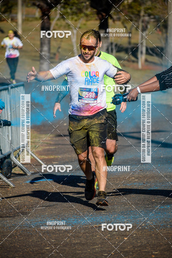 Buy your photos of the eventColor Race Brasil - Campinas on Fotop