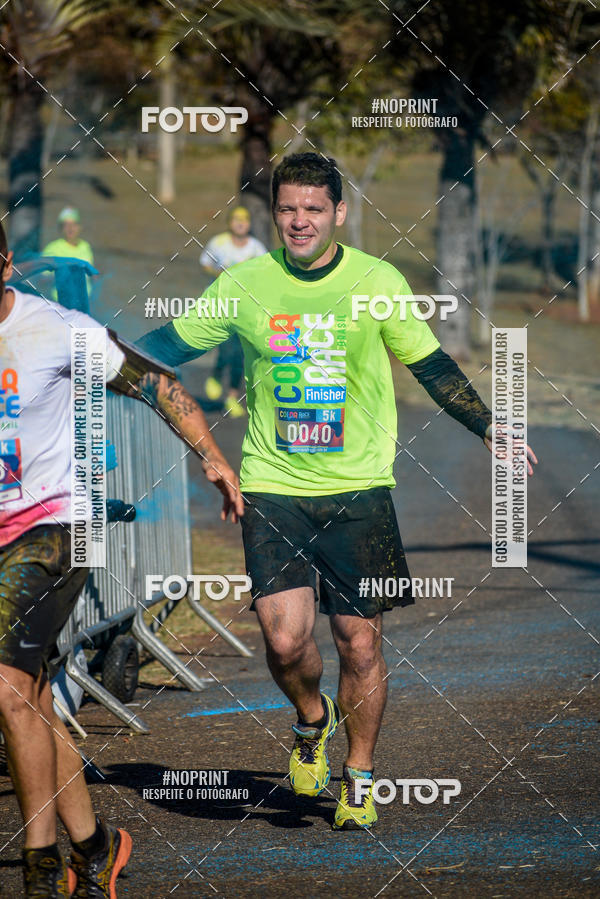 Buy your photos of the eventColor Race Brasil - Campinas on Fotop