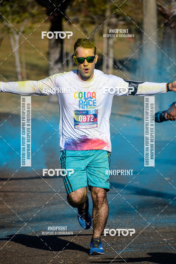 Buy your photos of the eventColor Race Brasil - Campinas on Fotop