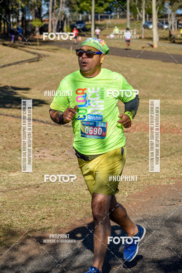 Buy your photos of the eventColor Race Brasil - Campinas on Fotop