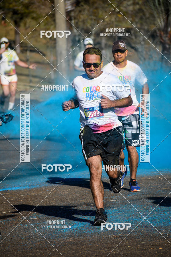Buy your photos of the eventColor Race Brasil - Campinas on Fotop
