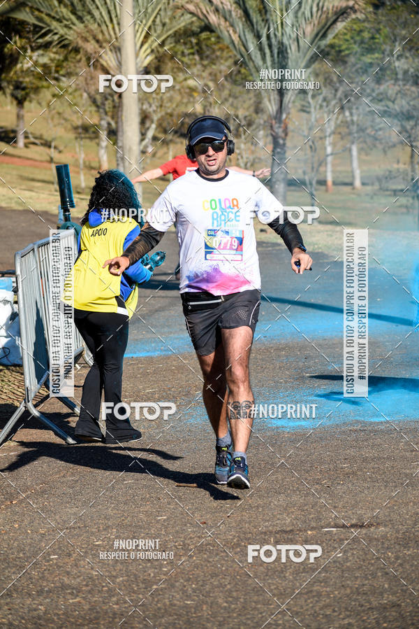Buy your photos of the eventColor Race Brasil - Campinas on Fotop
