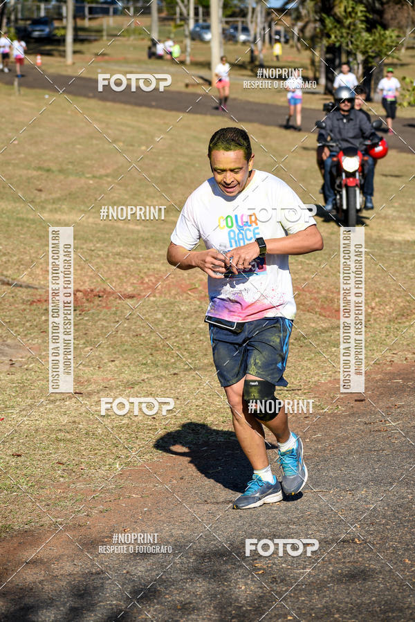 Buy your photos of the eventColor Race Brasil - Campinas on Fotop