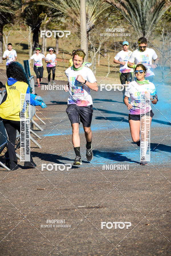 Buy your photos of the eventColor Race Brasil - Campinas on Fotop