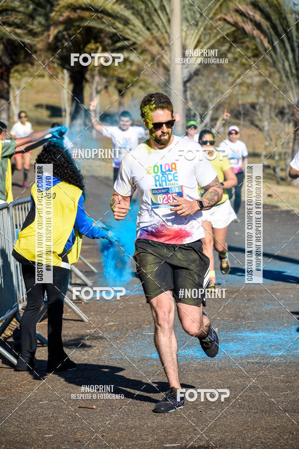 Buy your photos of the eventColor Race Brasil - Campinas on Fotop