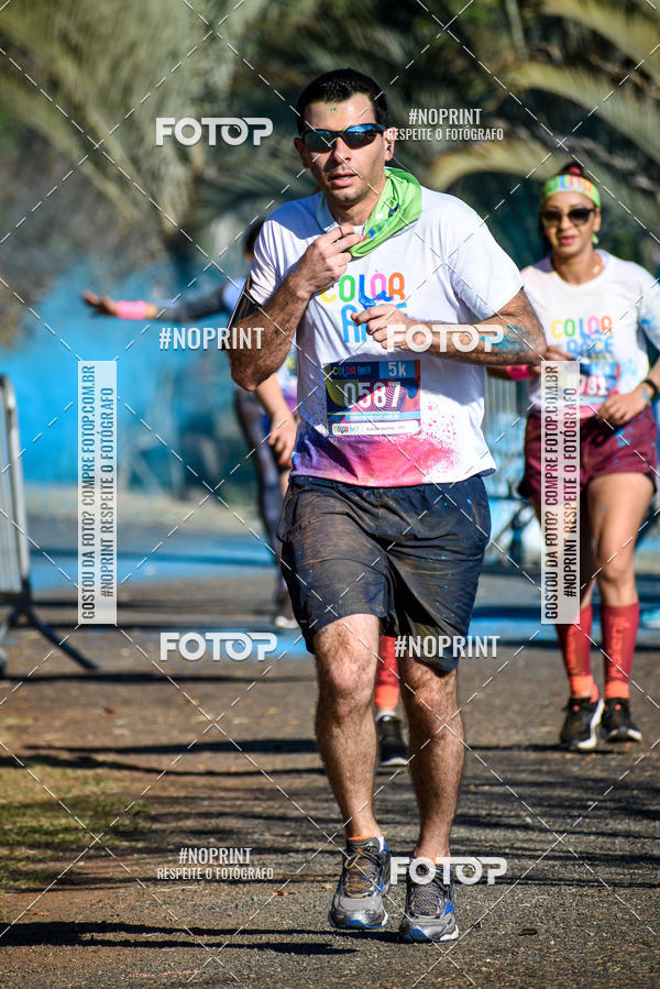 Buy your photos of the eventColor Race Brasil - Campinas on Fotop