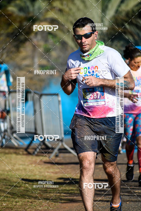 Buy your photos of the eventColor Race Brasil - Campinas on Fotop