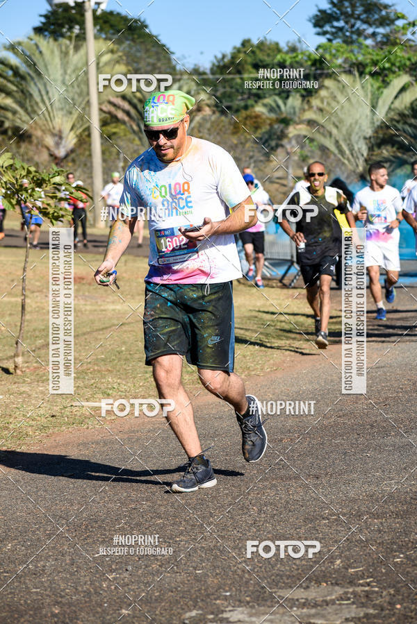 Buy your photos of the eventColor Race Brasil - Campinas on Fotop