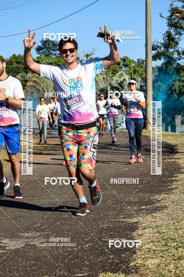 Buy your photos of the eventColor Race Brasil - Campinas on Fotop