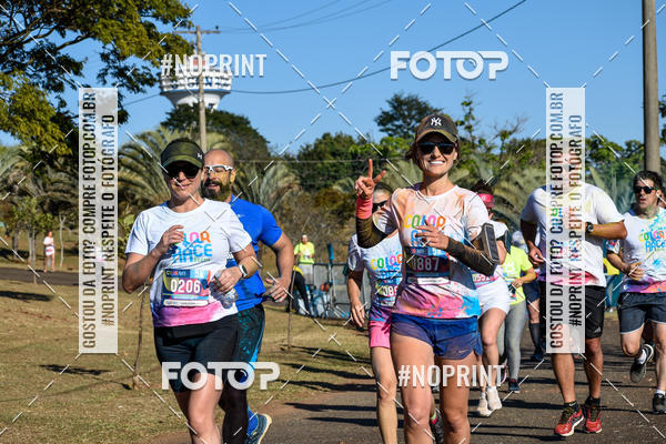 Buy your photos of the eventColor Race Brasil - Campinas on Fotop