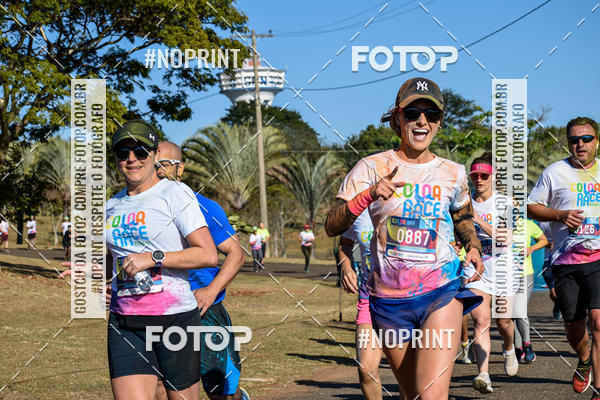 Buy your photos of the eventColor Race Brasil - Campinas on Fotop