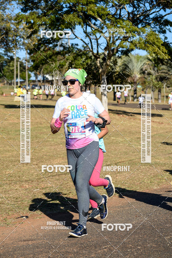 Buy your photos of the eventColor Race Brasil - Campinas on Fotop
