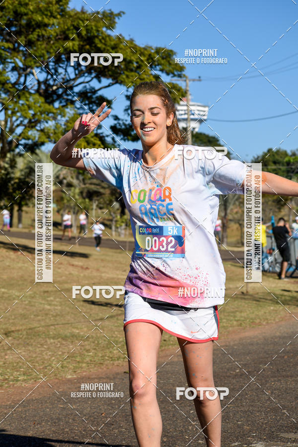 Buy your photos of the eventColor Race Brasil - Campinas on Fotop