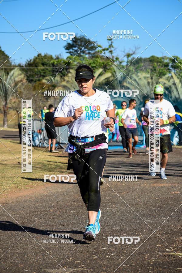 Buy your photos of the eventColor Race Brasil - Campinas on Fotop