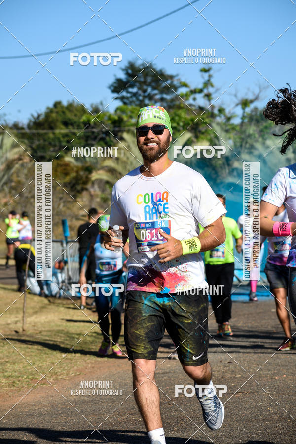 Buy your photos of the eventColor Race Brasil - Campinas on Fotop