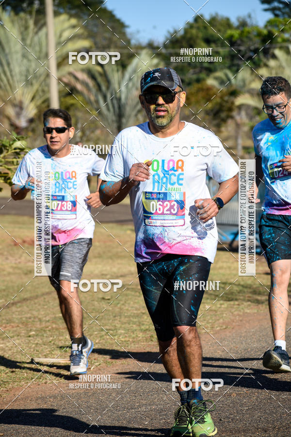 Buy your photos of the eventColor Race Brasil - Campinas on Fotop