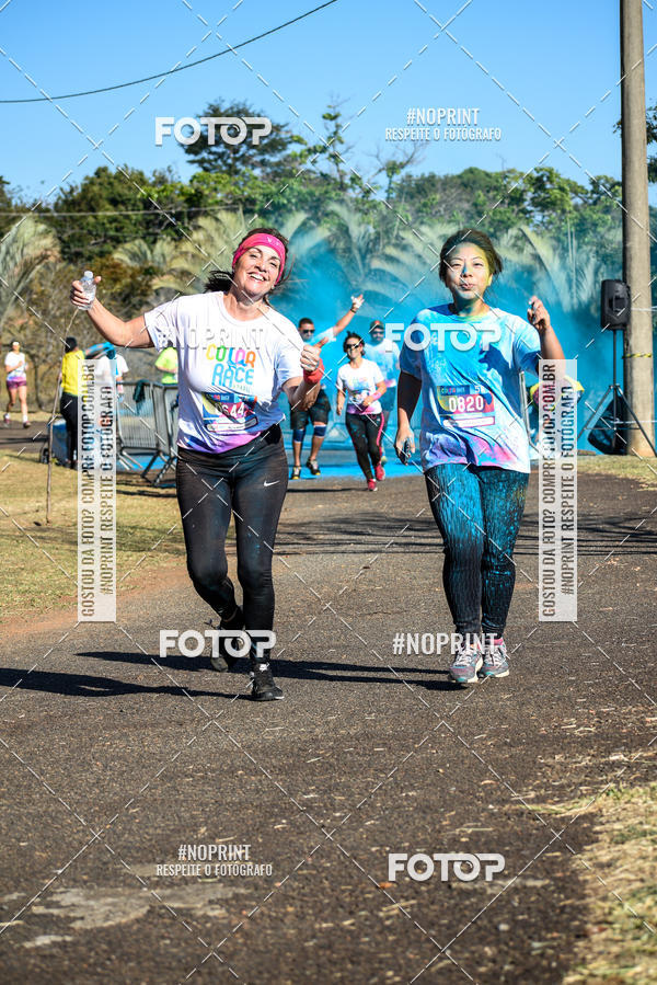 Buy your photos of the eventColor Race Brasil - Campinas on Fotop