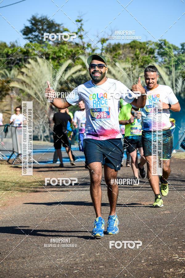 Buy your photos of the eventColor Race Brasil - Campinas on Fotop