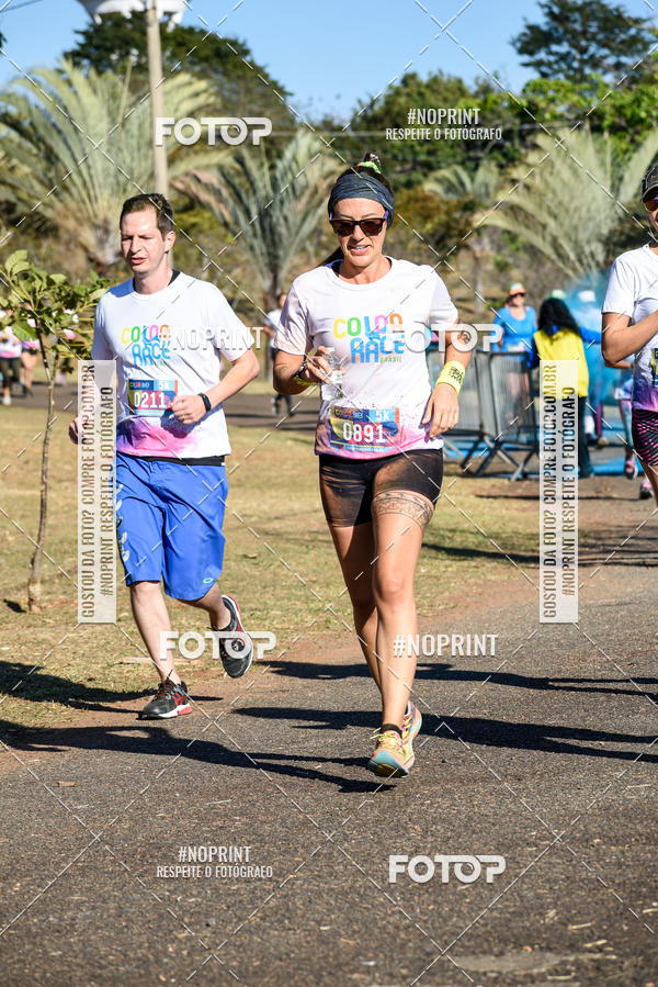 Buy your photos of the eventColor Race Brasil - Campinas on Fotop