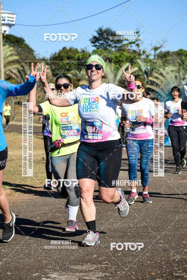 Buy your photos of the eventColor Race Brasil - Campinas on Fotop