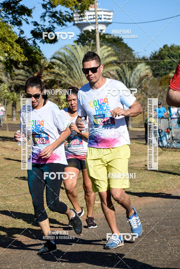 Buy your photos of the eventColor Race Brasil - Campinas on Fotop
