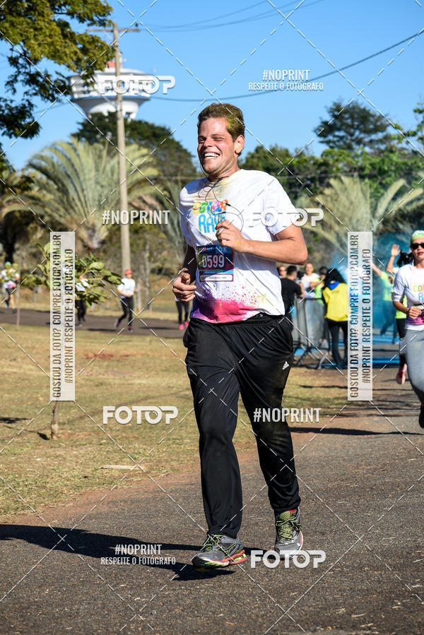 Buy your photos of the eventColor Race Brasil - Campinas on Fotop