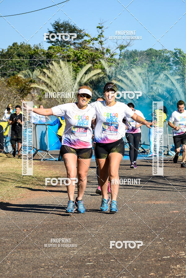 Buy your photos of the eventColor Race Brasil - Campinas on Fotop