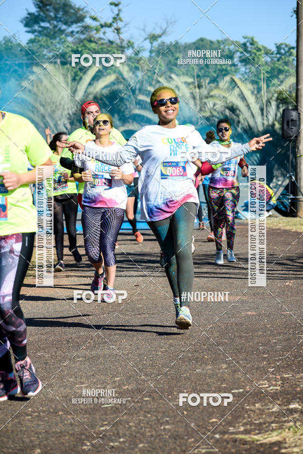 Buy your photos of the eventColor Race Brasil - Campinas on Fotop