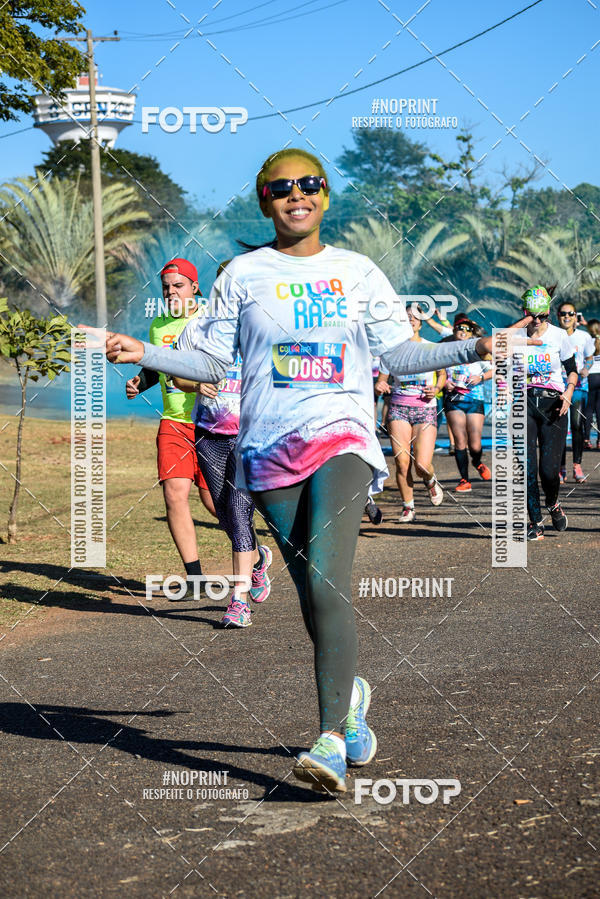Buy your photos of the eventColor Race Brasil - Campinas on Fotop