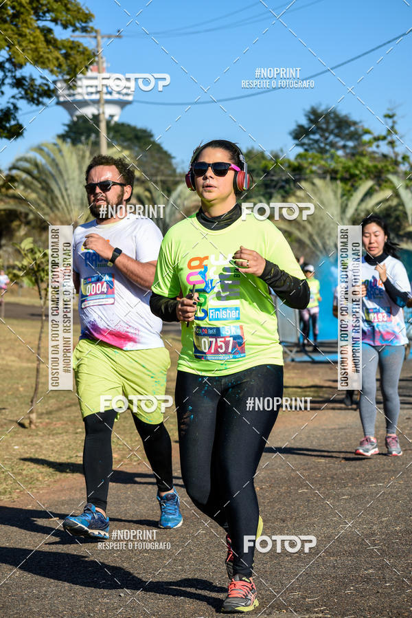 Buy your photos of the eventColor Race Brasil - Campinas on Fotop