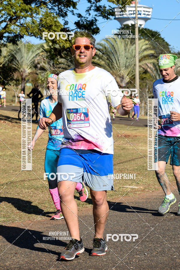 Buy your photos of the eventColor Race Brasil - Campinas on Fotop