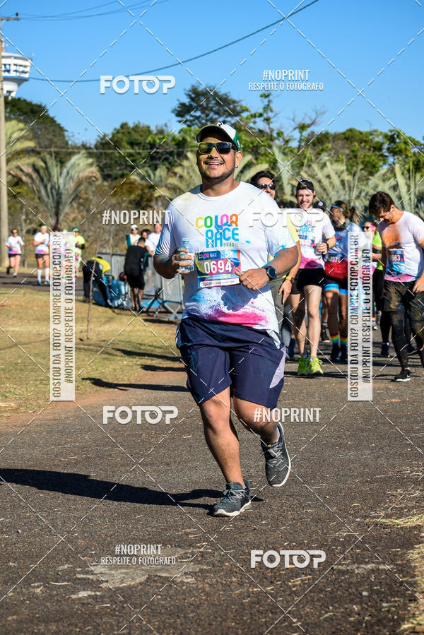 Buy your photos of the eventColor Race Brasil - Campinas on Fotop
