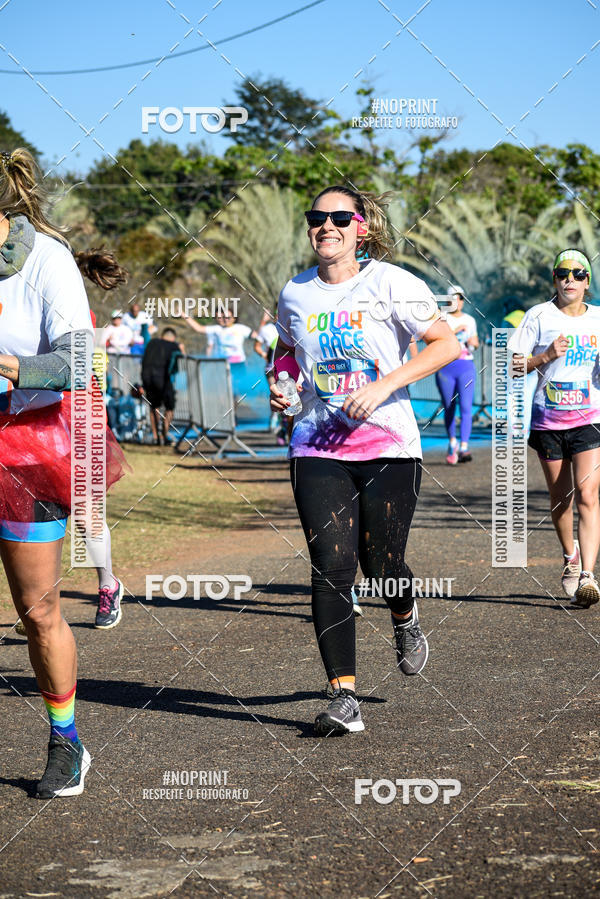 Buy your photos of the eventColor Race Brasil - Campinas on Fotop