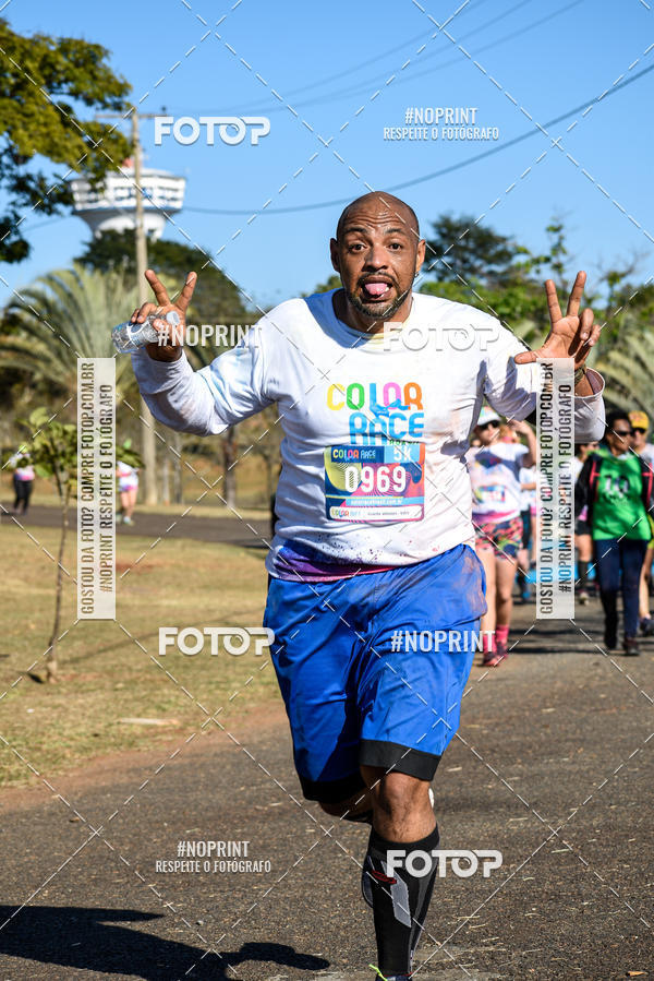 Buy your photos of the eventColor Race Brasil - Campinas on Fotop