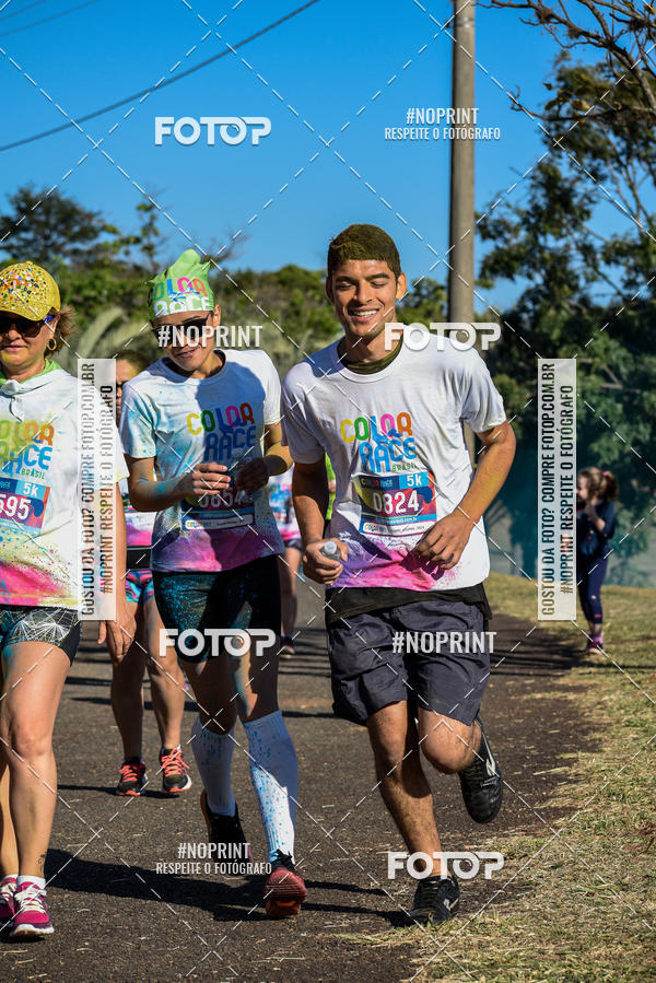 Buy your photos of the eventColor Race Brasil - Campinas on Fotop