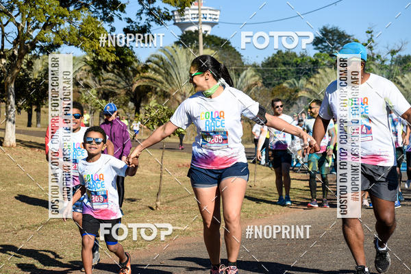 Buy your photos of the eventColor Race Brasil - Campinas on Fotop