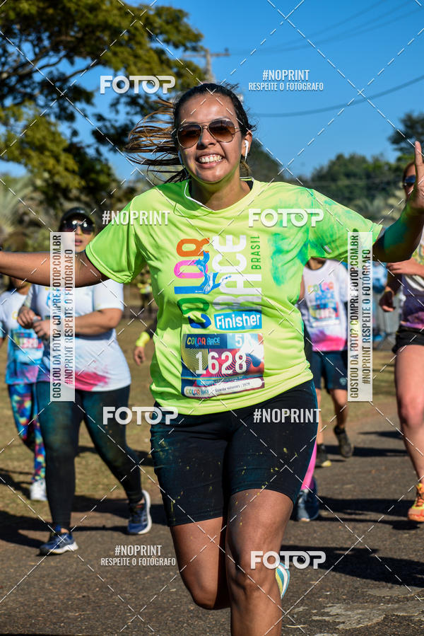Buy your photos of the eventColor Race Brasil - Campinas on Fotop