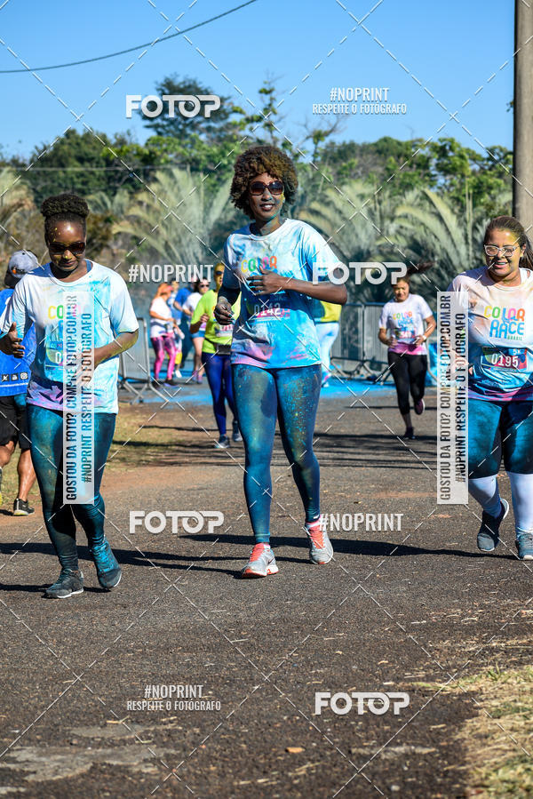 Buy your photos of the eventColor Race Brasil - Campinas on Fotop