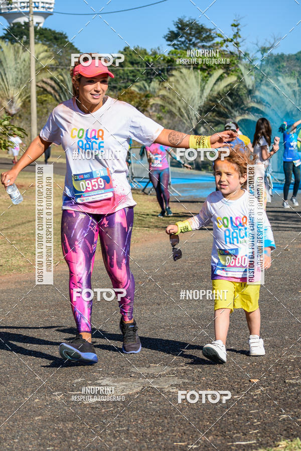 Buy your photos of the eventColor Race Brasil - Campinas on Fotop