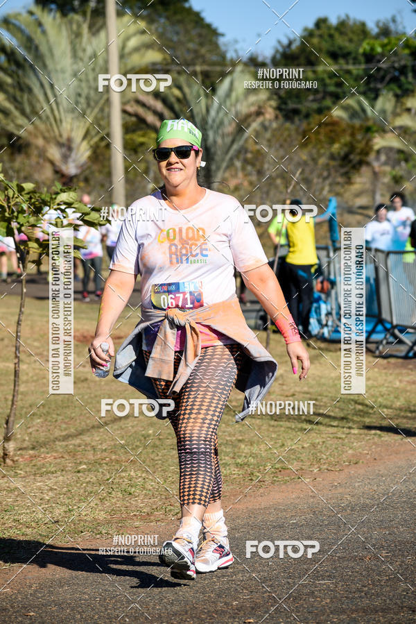 Buy your photos of the eventColor Race Brasil - Campinas on Fotop