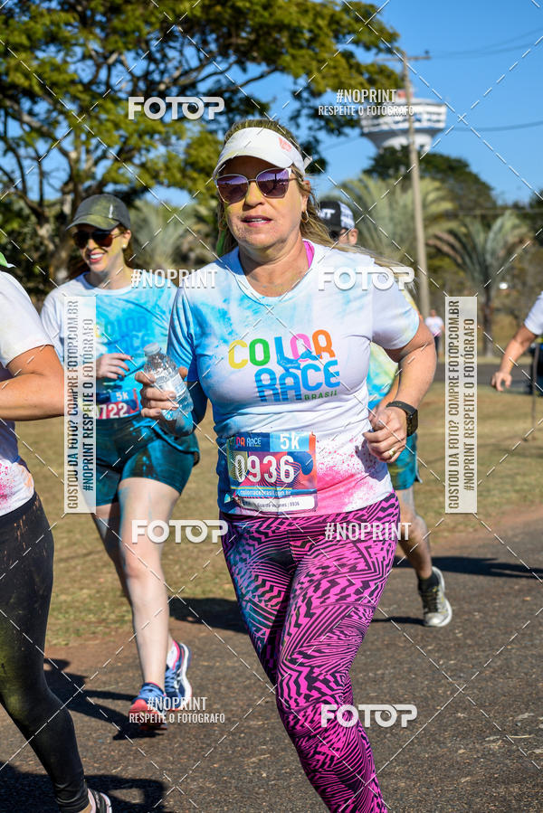Buy your photos of the eventColor Race Brasil - Campinas on Fotop