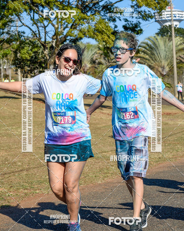Buy your photos of the eventColor Race Brasil - Campinas on Fotop