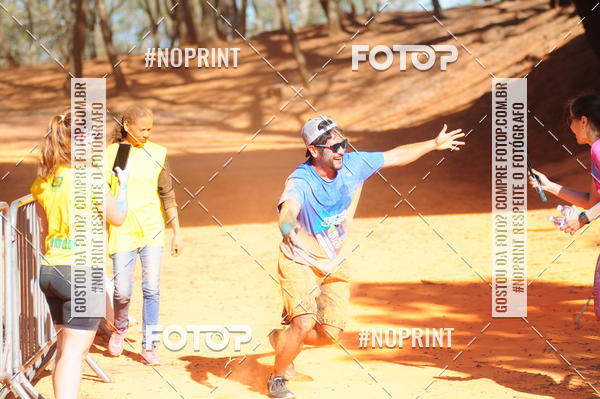 Compre as suas fotos do eventoColor Race Brasil - Campinas no Fotop